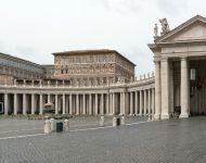 Taupymas Vatikane: mažinamos vyresniųjų algos
